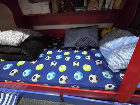 Dubai Hostel Bedspace and Backpackers