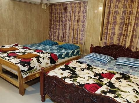 Rajalakshmi Guest House