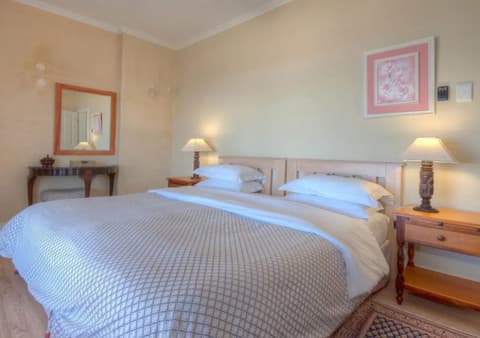 The Lookout Guest House, 