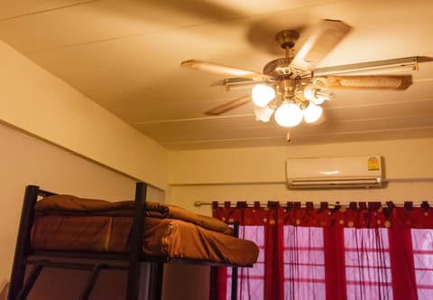 Starnong Cafe & Hostel