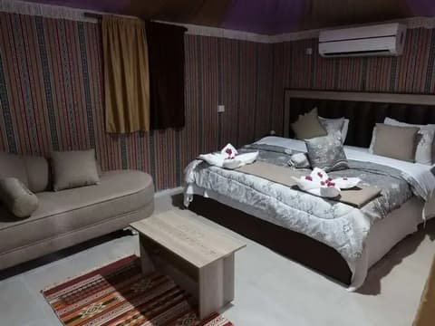 Luxury Rum Magic Camp, 