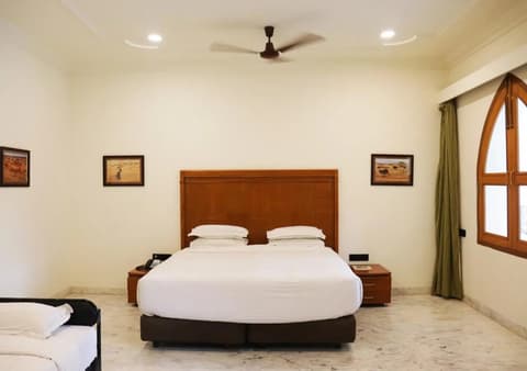 Maharaja Ganga Mahal, 