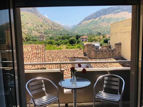 B&B Antichi Colori Cinisi