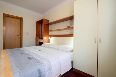 Hotel Adria, 