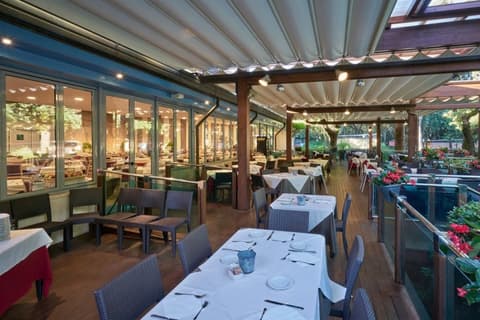 Hotel Riva degli Etruschi