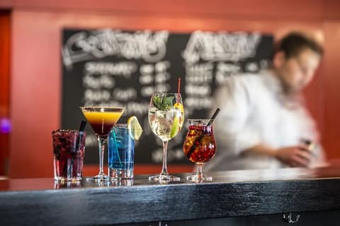 All In One Hotel Inn Lodge, 