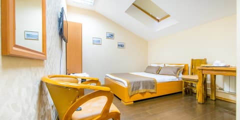 Men'shikov' mini-hotel