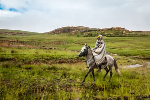 South africa & lesotho: discovering the Drakensberg