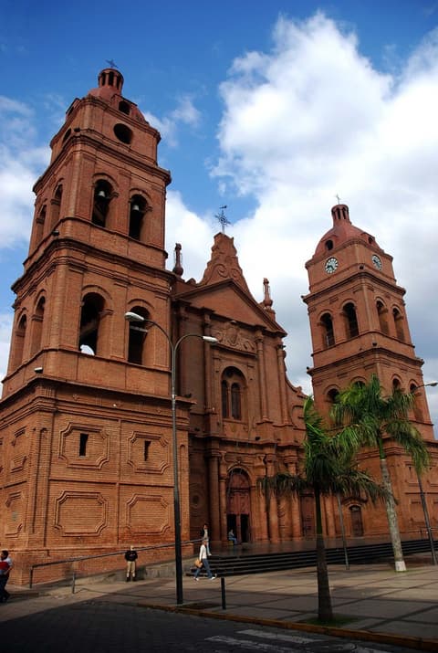Bolivia Infinita + Pre-Extensión Misiones Jesuitas