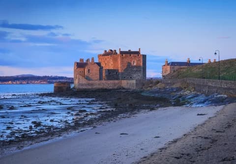 Ruta Outlander y Whisky: Un Viaje por el Corazón de Escocia