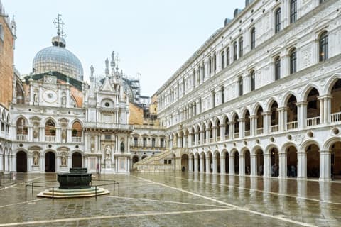 SuitesTour Romantic Venice 4 nights