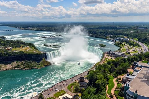 Lower and Upper Canada - 10 Nights