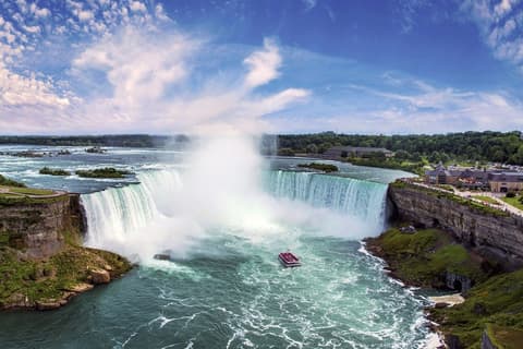 Lower and Upper Canada - 12 Nights