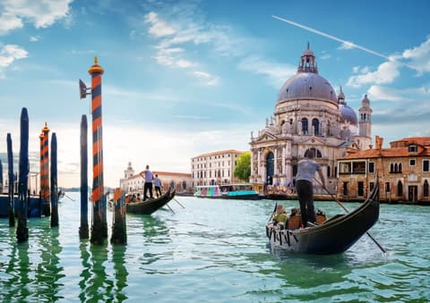 Venecia Revelada: joyas escondidas, tradiciones artesanales y canales de ensueño
