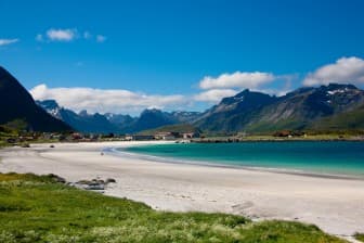 Islas lofoten y espejo del àrtico