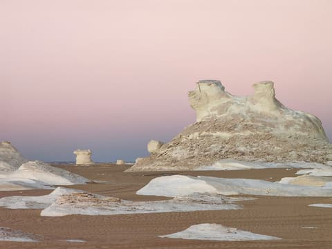 Bahariya White Desert