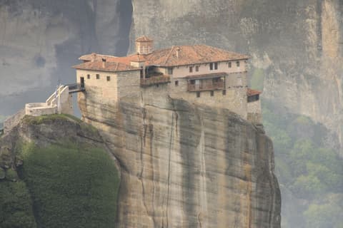 Circuito de 5 días Heleno Bizantino (Corinto antiguo + Mistras + Olimpia, Delfos, Meteora)