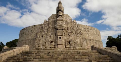 Lo Yucatán y los Mayas