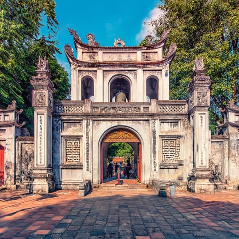 Tour en Vietnam del Norte desde Hanoi - Salida el Sábado