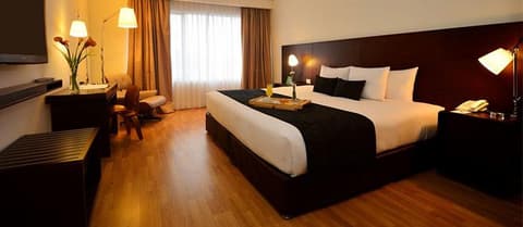 Dazzler by Wyndham Lima Miraflores, 