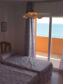 Apartamentos Turísticos Hawaii 4-5