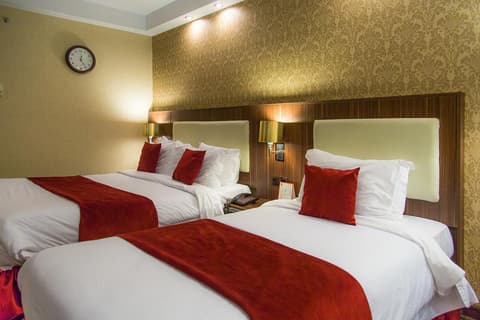 Parsian Enghelab Hotel, ROOM