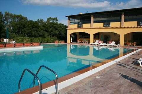 Marina del Marchese Beach Resort