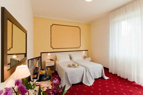 Hotel Columbia Terme, HOTEL