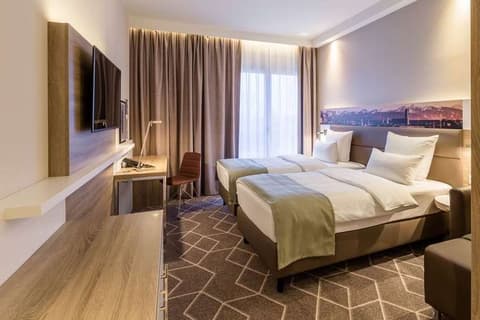Holiday Inn Munich - City East, ROOM