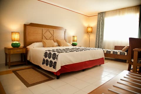 Memories Flamenco Beach Resort, ROOM