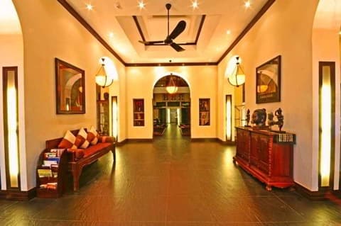 Treasure Oasis Hotel