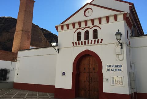 Hotel Balneario De Graena, BUILDING