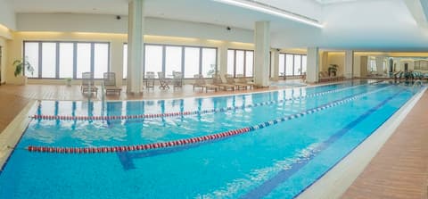 President Hotel, POOL