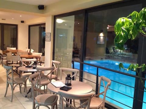 Jason Apartments Hotel