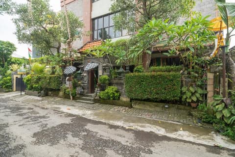 Dante Guest House by OYO