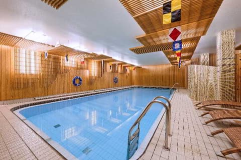 Cosmos Saint-Petersburg Pulkovskaya Hotel, a member of Radisson Individuals