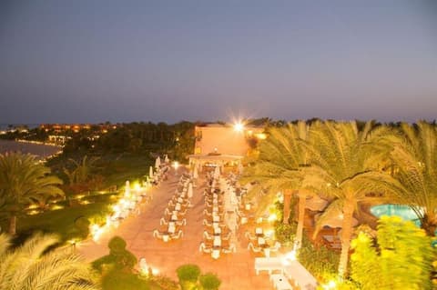 DREAM LAGOON GARDEN RESORT