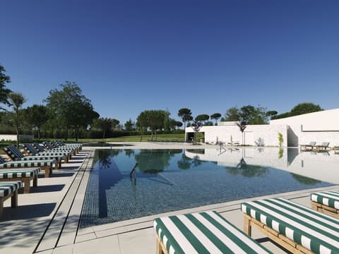 Hotel Camiral at PGA Catalunya Resort, Outdoor pool