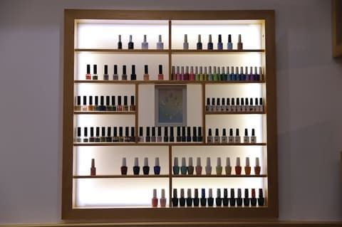 Golden Tulip Media Hotel, Nail Salon