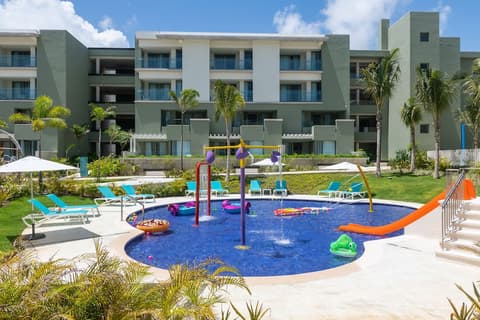 Catalonia Grand Costa Mujeres All Suites & Spa