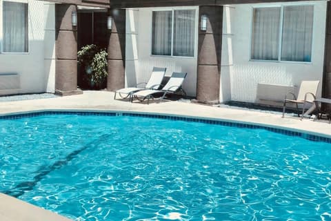 Country Inn & Suites by Radisson, San Jose International Airport, CA, Pool