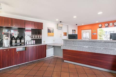 Motel 6 El Paso, TX - Airport - Fort Bliss