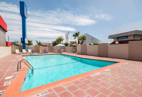 Motel 6 El Paso, TX - Airport - Fort Bliss, Outdoor pool