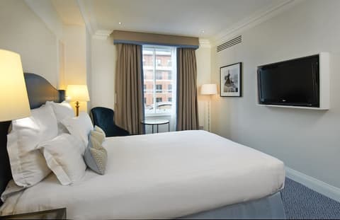 The Waldorf Hilton, London