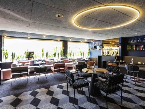 Mercure Bordeaux Centre Ville, Miscellaneous