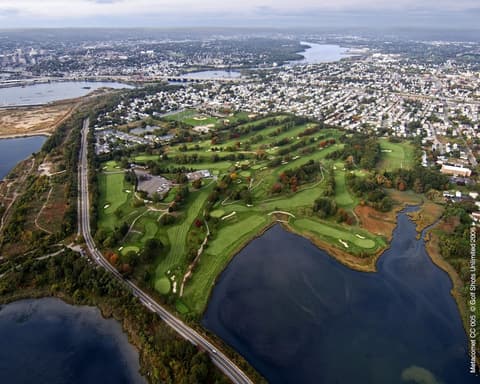 Providence Marriott Downtown, Golf