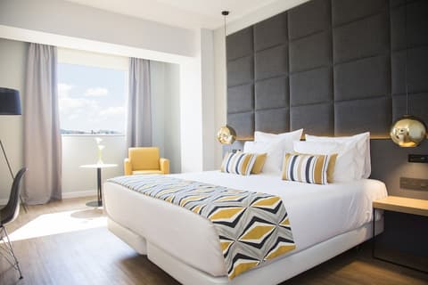 Hotel Tres Reyes Pamplona, Room