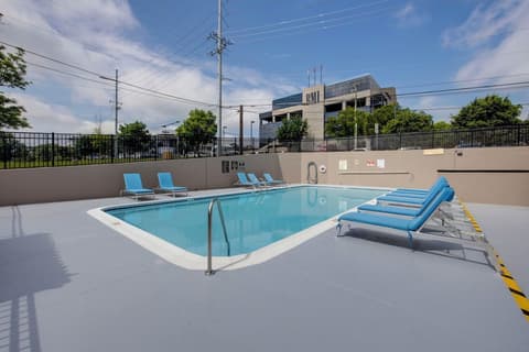 Best Western Downtown Plus Music Row, Terrace/patio