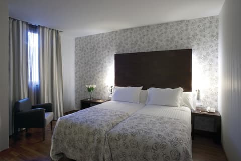 Hotel Gran Ultonia, Room