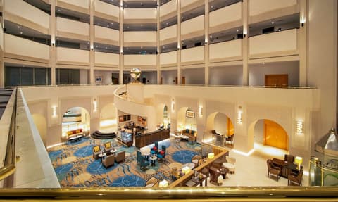 Radisson Blu Hotel & Resort, Al Ain